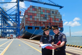 Hải quan hỏa tốc hướng dẫn việc xác nhận tình trạng nợ thuế cho doanh nghiệp